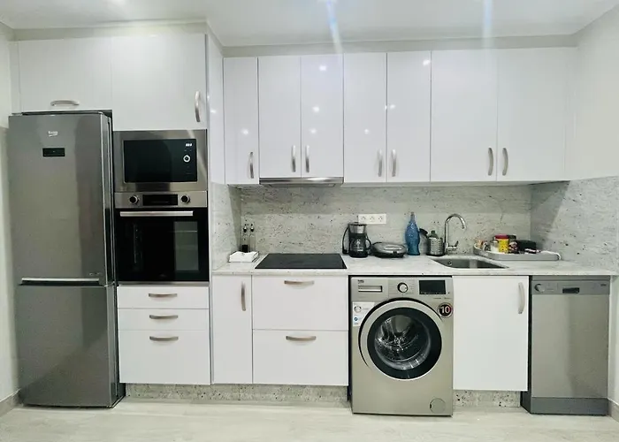 Apartamento adosado con terraza en Playa América, Nigrán